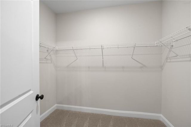 160 Red Maple Way, King, NC 27021