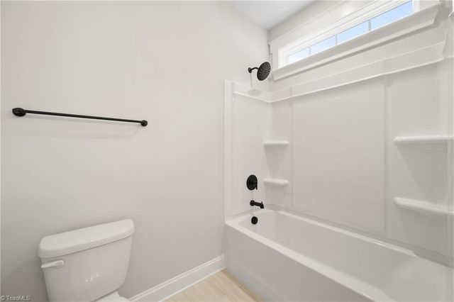 160 Red Maple Way, King, NC 27021