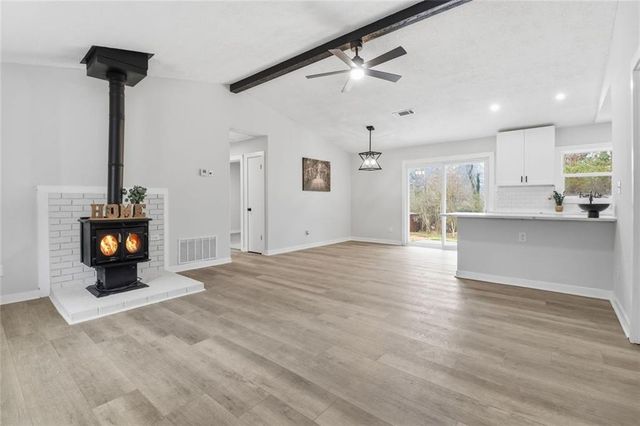 6075 Sumter Drive, Douglasville, GA 30135