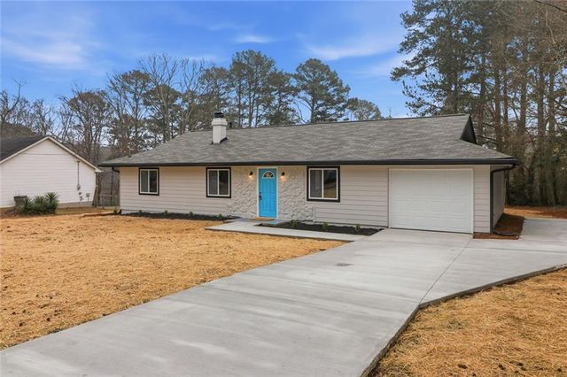 6075 Sumter Drive, Douglasville, GA 30135