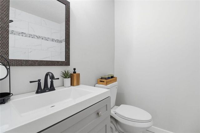 6075 Sumter Drive, Douglasville, GA 30135