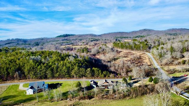16 Anns Way, Blairsville, GA 30512
