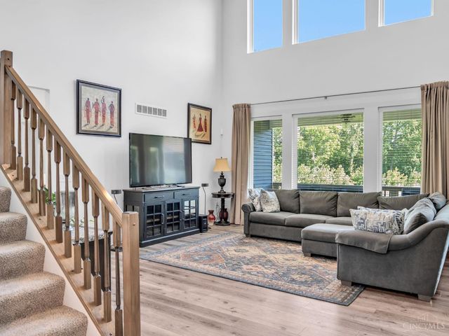 5222 Greenview Lane, Turtle Creek Twp, OH 45036