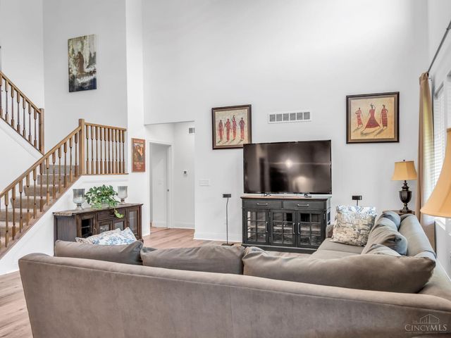 5222 Greenview Lane, Turtle Creek Twp, OH 45036