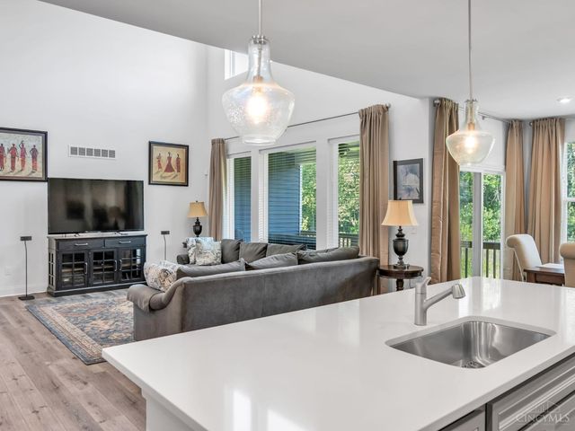 5222 Greenview Lane, Turtle Creek Twp, OH 45036