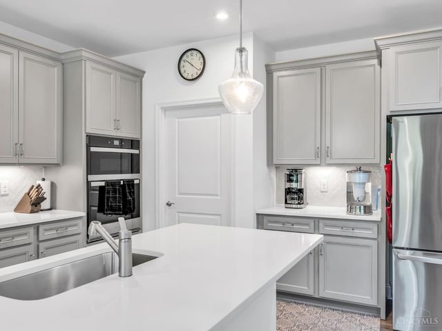 5222 Greenview Lane, Turtle Creek Twp, OH 45036