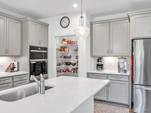 5222 Greenview Lane, Turtle Creek Twp, OH 45036