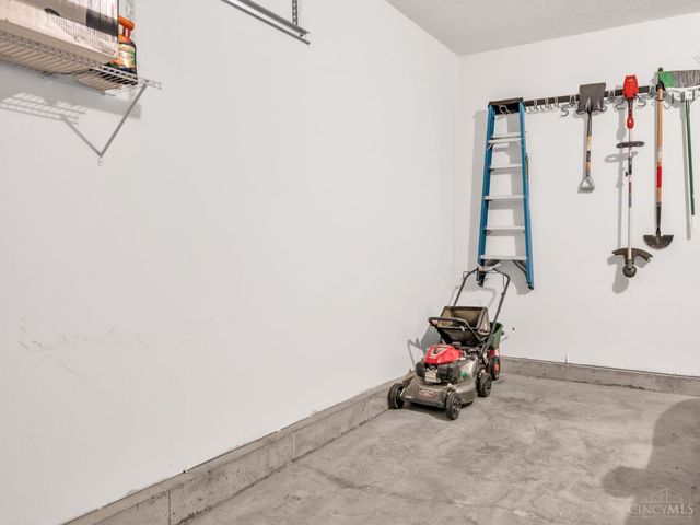 5222 Greenview Lane, Turtle Creek Twp, OH 45036