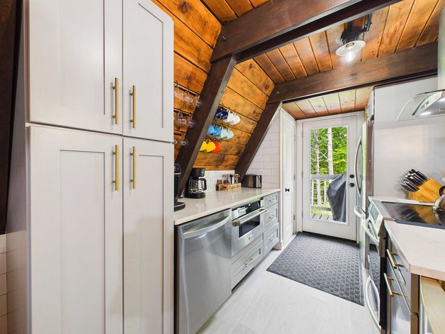 165 Silver Spring Hill Road, Pittsfield, VT 05762
