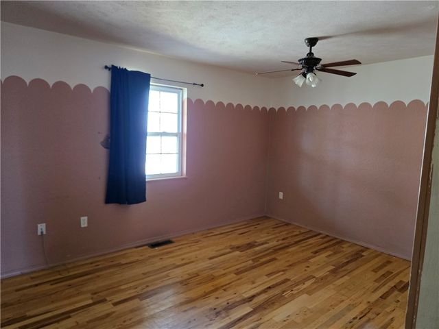 104 Cardinal Lane, Jasper, AR 72641