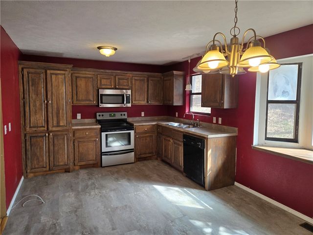 104 Cardinal Lane, Jasper, AR 72641