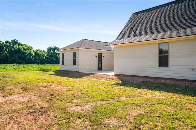1007 TRADITIONS Loop, Alexandria, LA 71303