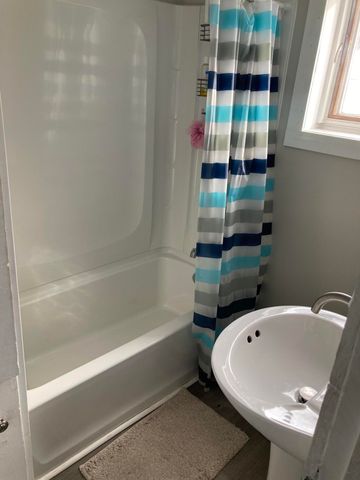 375 W Maplewood Avenue, Muskegon Heights City, MI 49444