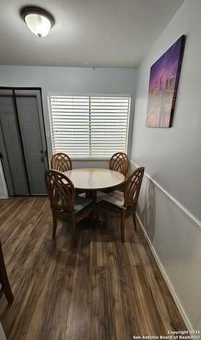 820 Durr, San Antonio, TX 78214