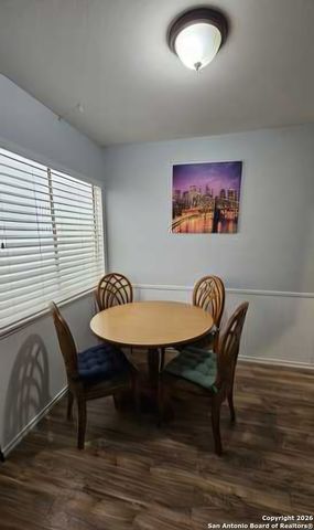 820 Durr, San Antonio, TX 78214