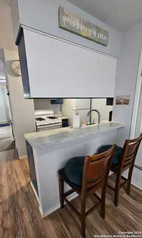 820 Durr, San Antonio, TX 78214