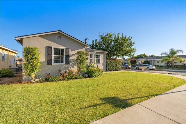 840 W Foothill, Glendora, CA 91741
