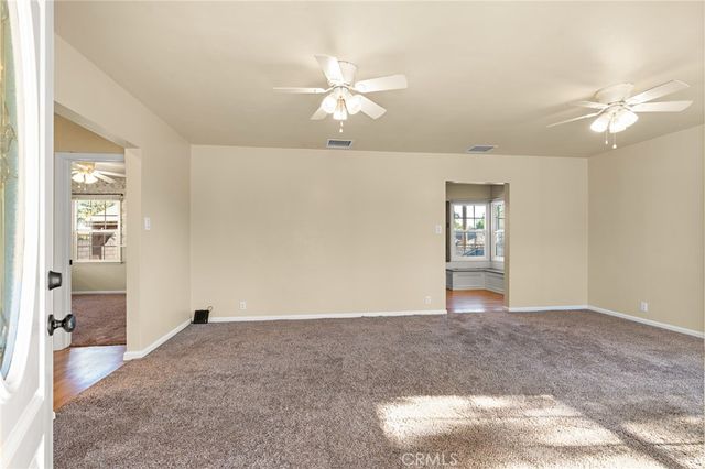 840 W Foothill, Glendora, CA 91741