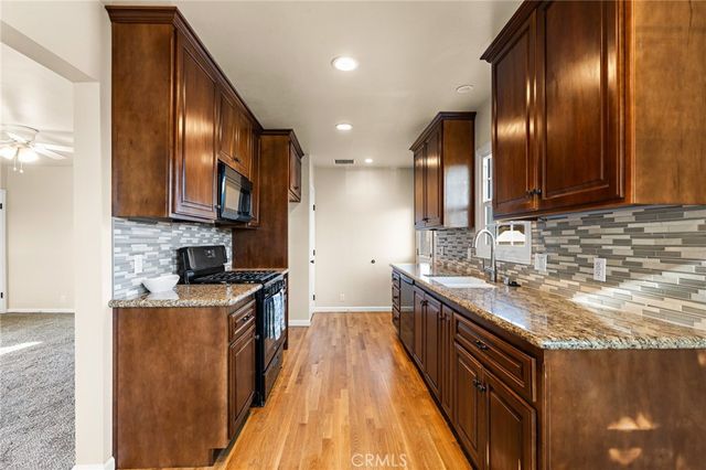 840 W Foothill, Glendora, CA 91741