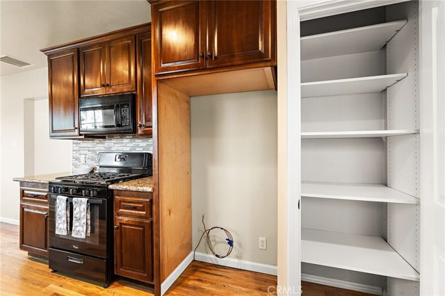 840 W Foothill, Glendora, CA 91741
