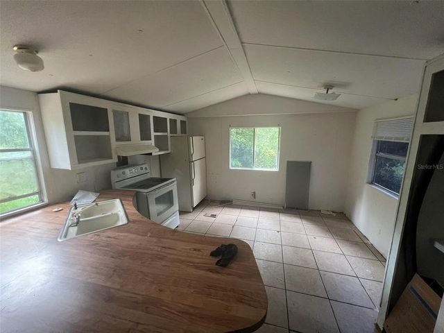 17095 NE 37TH TERRACE, Citra, FL 32113