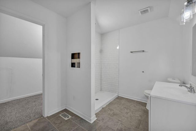 3626 4th Avenue, Urbancrest, OH 43123