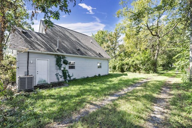 3626 4th Avenue, Urbancrest, OH 43123