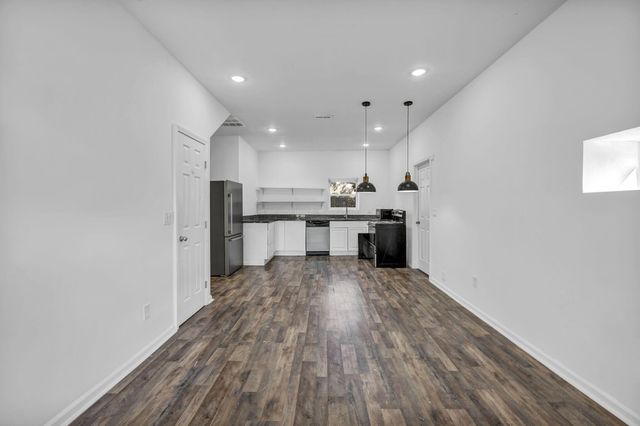 3626 4th Avenue, Urbancrest, OH 43123