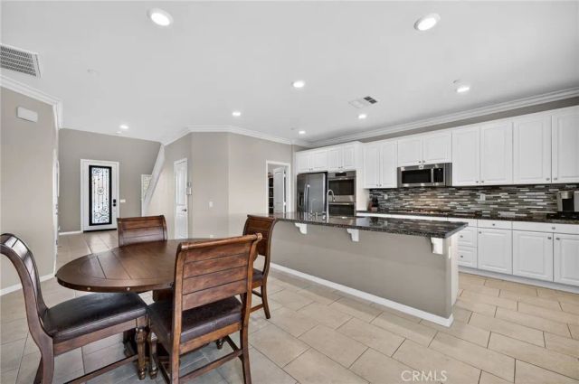 37688 River Oats, Murrieta, CA 92563