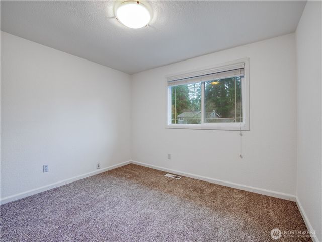 9707 159th Street Ct E, Puyallup, WA 98375