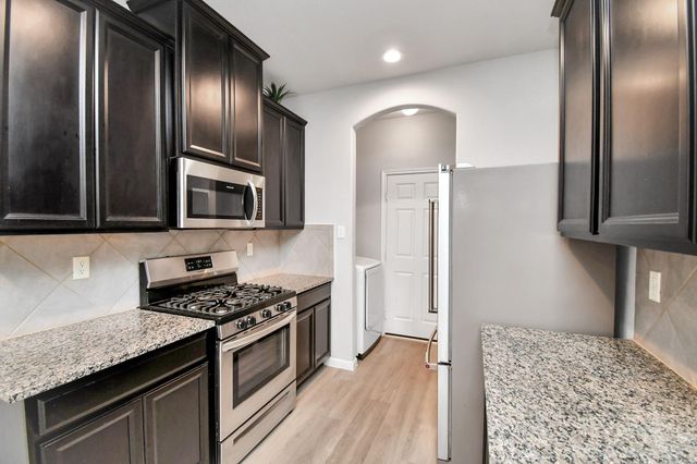 13426 Merryville Harrogate Lane, Houston, TX 77048