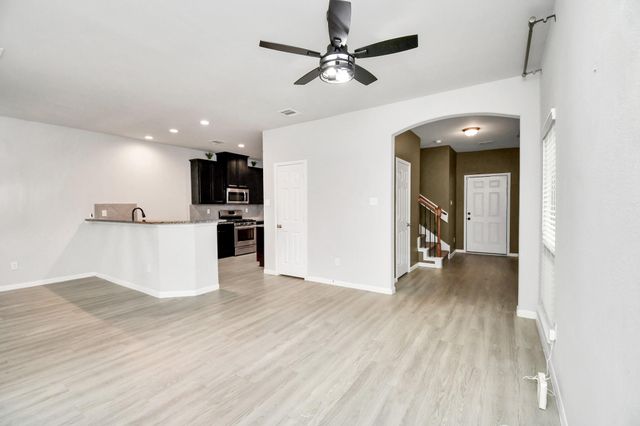 13426 Merryville Harrogate Lane, Houston, TX 77048