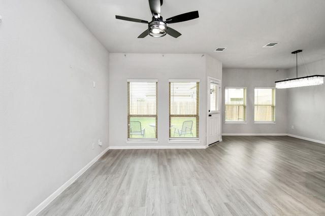 13426 Merryville Harrogate Lane, Houston, TX 77048