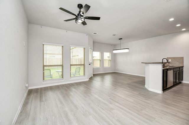 13426 Merryville Harrogate Lane, Houston, TX 77048