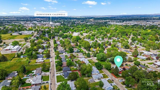 2015 Washington Ave, Caldwell, ID 83605