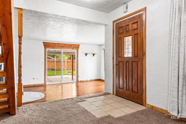 2015 Washington Ave, Caldwell, ID 83605