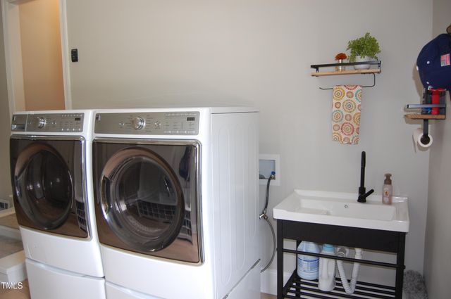 2471 Golden Forest Drive, Franklinton, NC 27525