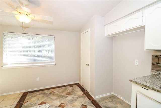 5706 Guildwood Drive, Arlington, TX 76017