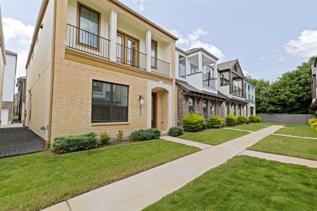 8117 Radnor Road, Dallas, TX 75231