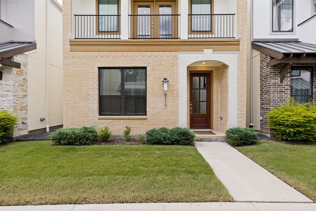 8117 Radnor Road, Dallas, TX 75231
