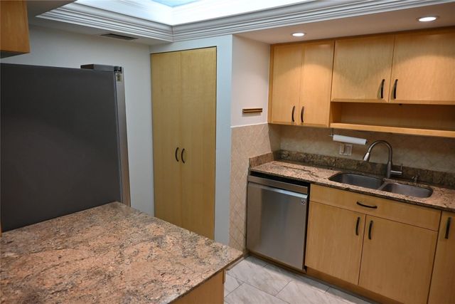 1800 S Ocean Boulevard 804, Pompano Beach, FL 33062