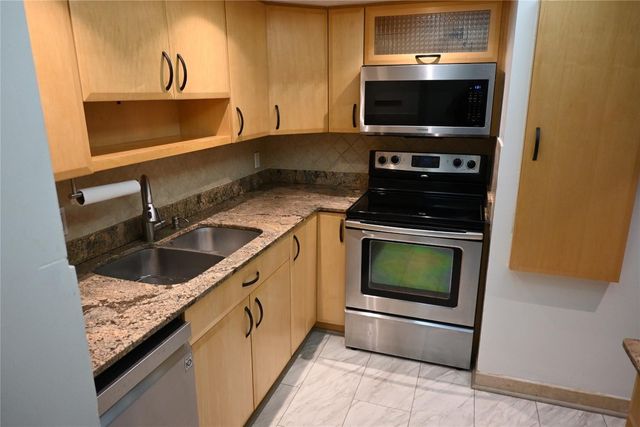 1800 S Ocean Boulevard 804, Pompano Beach, FL 33062