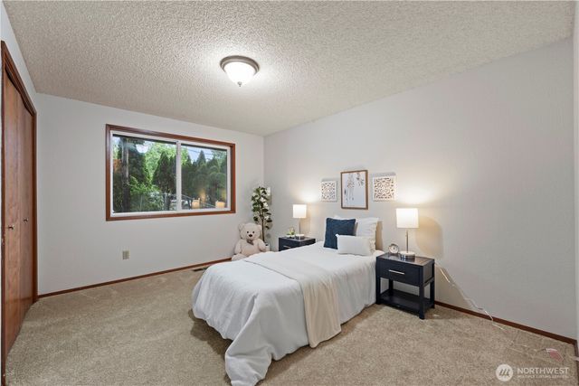 19809 97th Avenue S, Renton, WA 98055