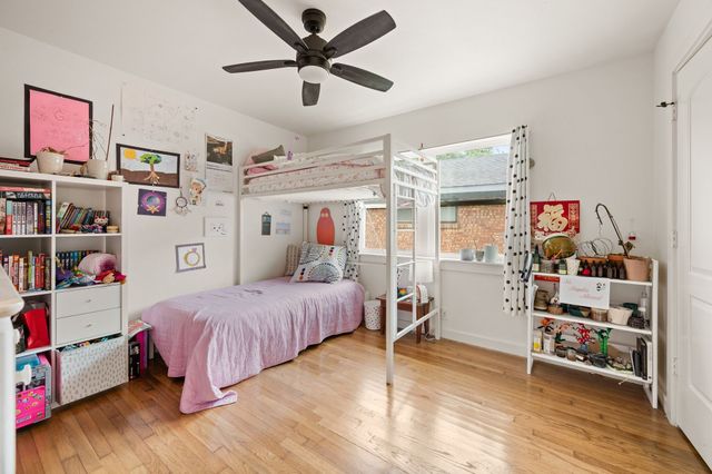 8852 Larchwood Drive, Dallas, TX 75238