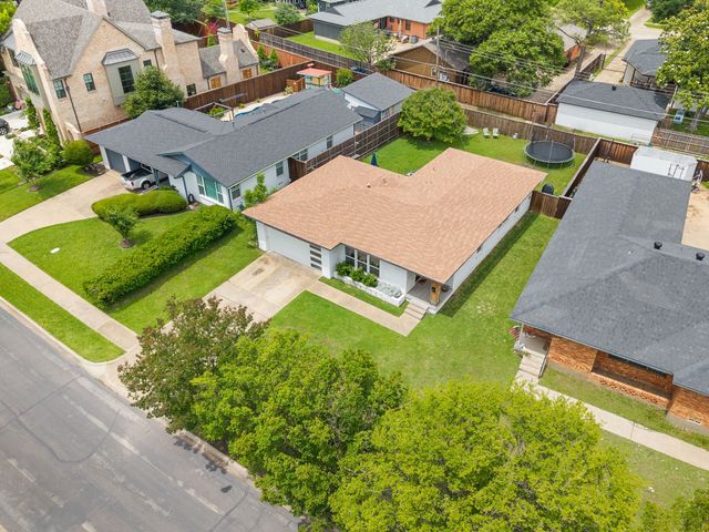 8852 Larchwood Drive, Dallas, TX 75238
