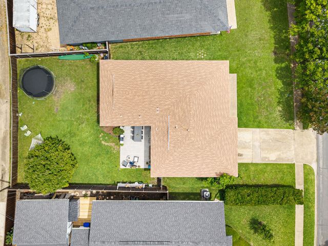 8852 Larchwood Drive, Dallas, TX 75238