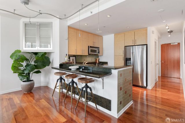 400 Beale Street 2401, San Francisco, CA 94105