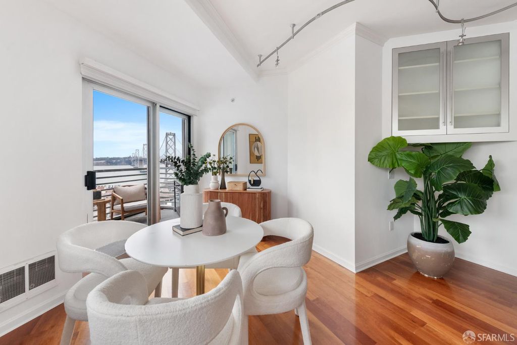 400 Beale Street 2401, San Francisco, CA 94105