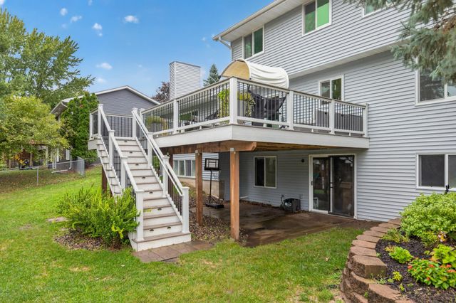 2347 Heath Avenue N, Oakdale, MN 55128