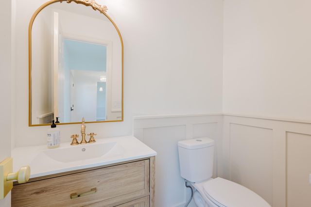 887 Jairus Drive, Lexington, KY 40515